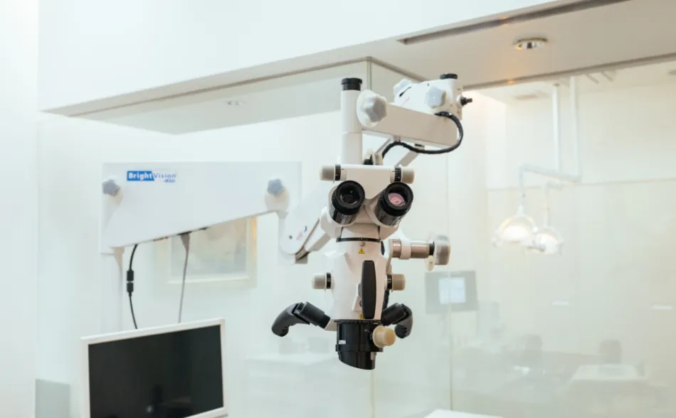 マイクロスコープ・拡大鏡